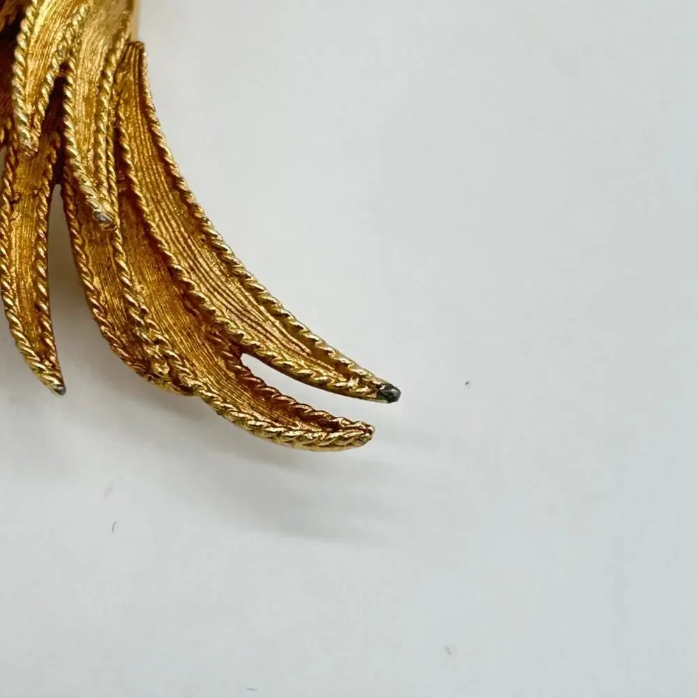 Vintage Boucher Brooch Signed Numbered 2103 Gold Tone Feather Wing Leaf Jewelry